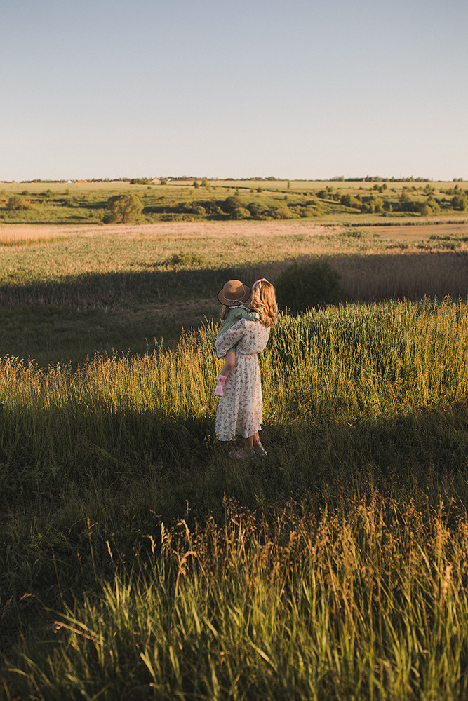 Мама Настя и маленькая София. Свадебный и семейный фотограф в Белгороде Евгения Курочкина