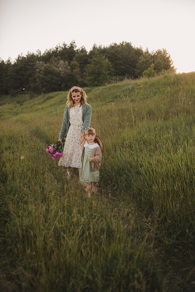 Мама Настя и маленькая София. Свадебный и семейный фотограф в Белгороде Евгения Курочкина