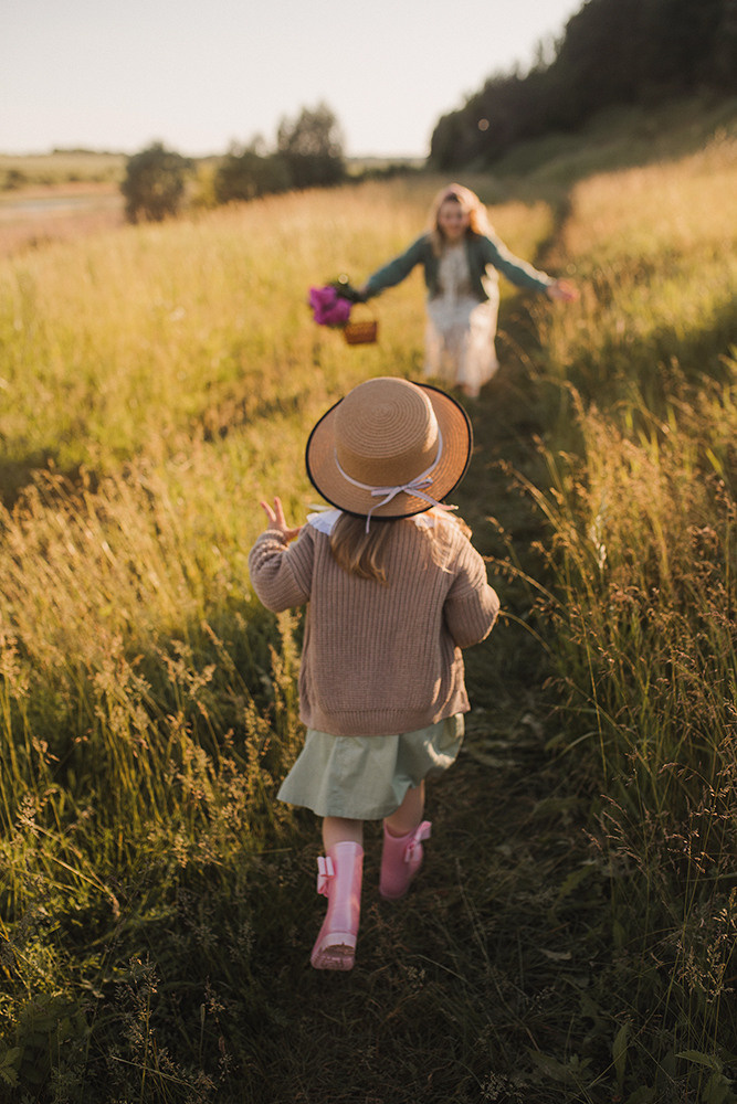 Мама Настя и маленькая София. Свадебный и семейный фотограф в Белгороде Евгения Курочкина
