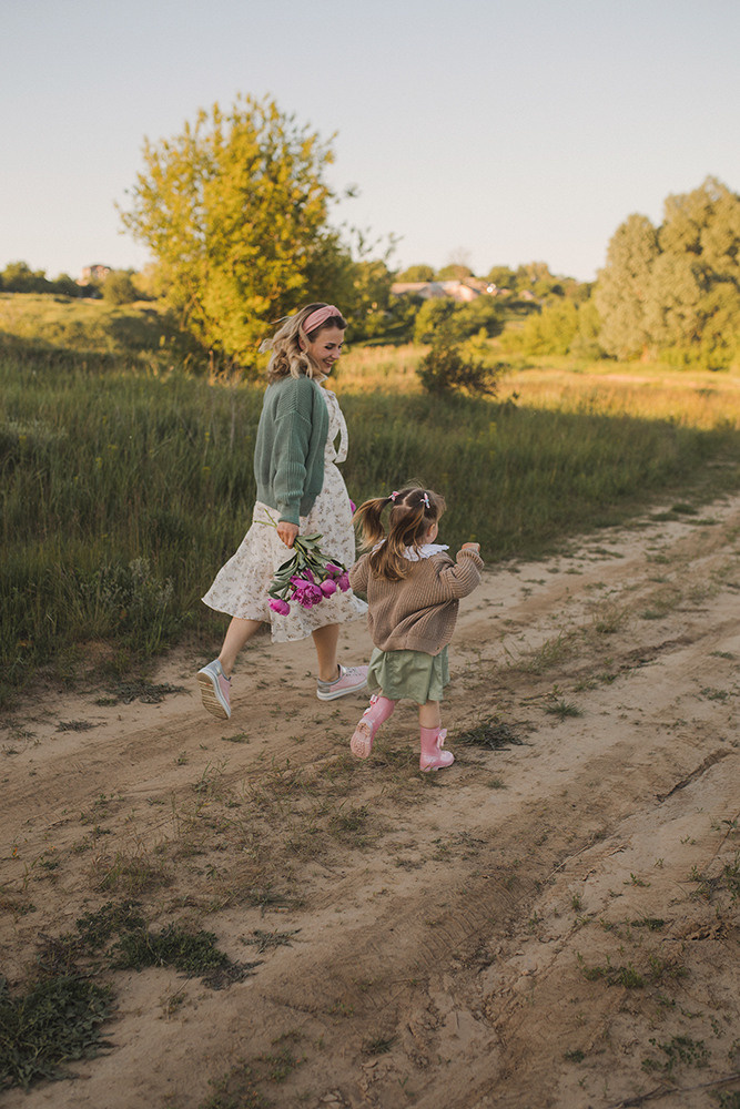 Мама Настя и маленькая София. Свадебный и семейный фотограф в Белгороде Евгения Курочкина