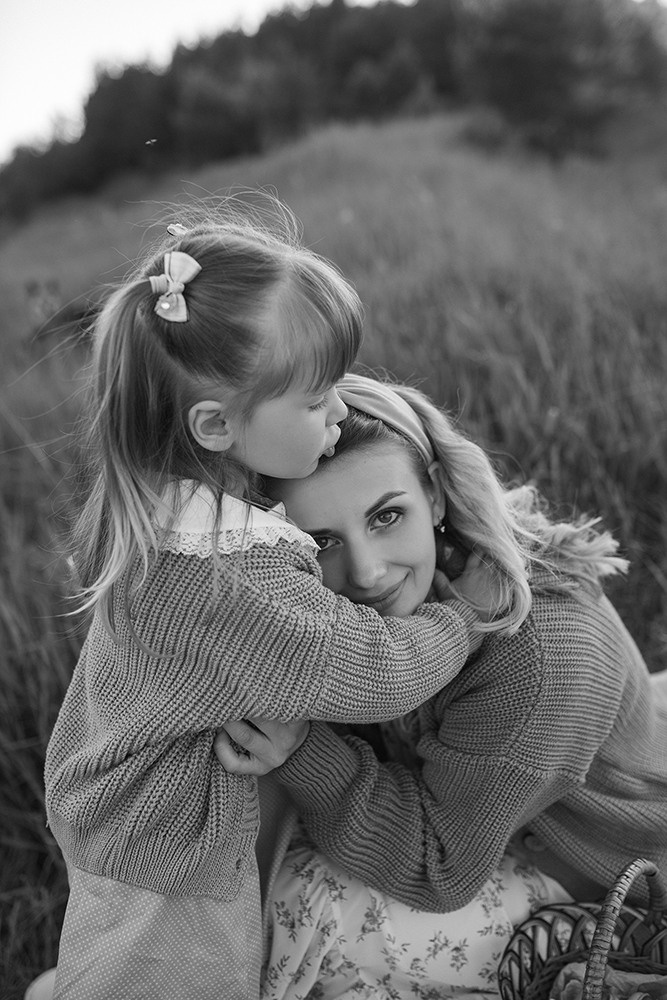 Мама Настя и маленькая София. Свадебный и семейный фотограф в Белгороде Евгения Курочкина