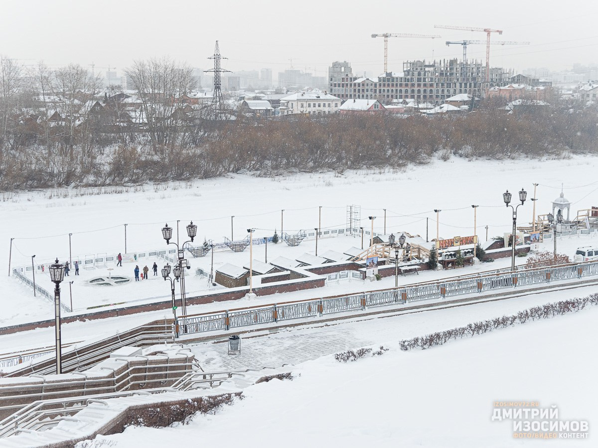 Замер льда на месте Крещенских купаний (репортаж)
