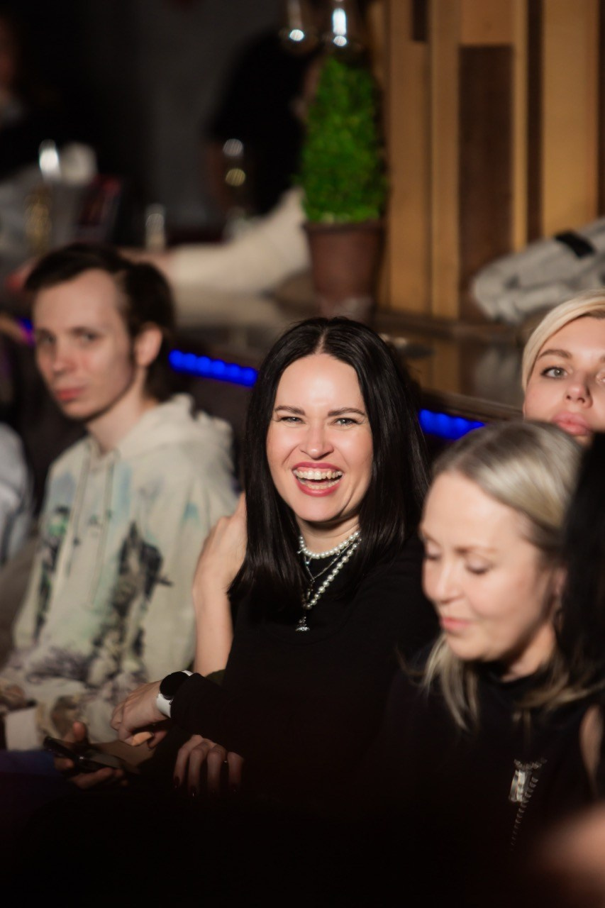 LЮSTRA bar 10.12.2025. Московская кавер-группа BankBand