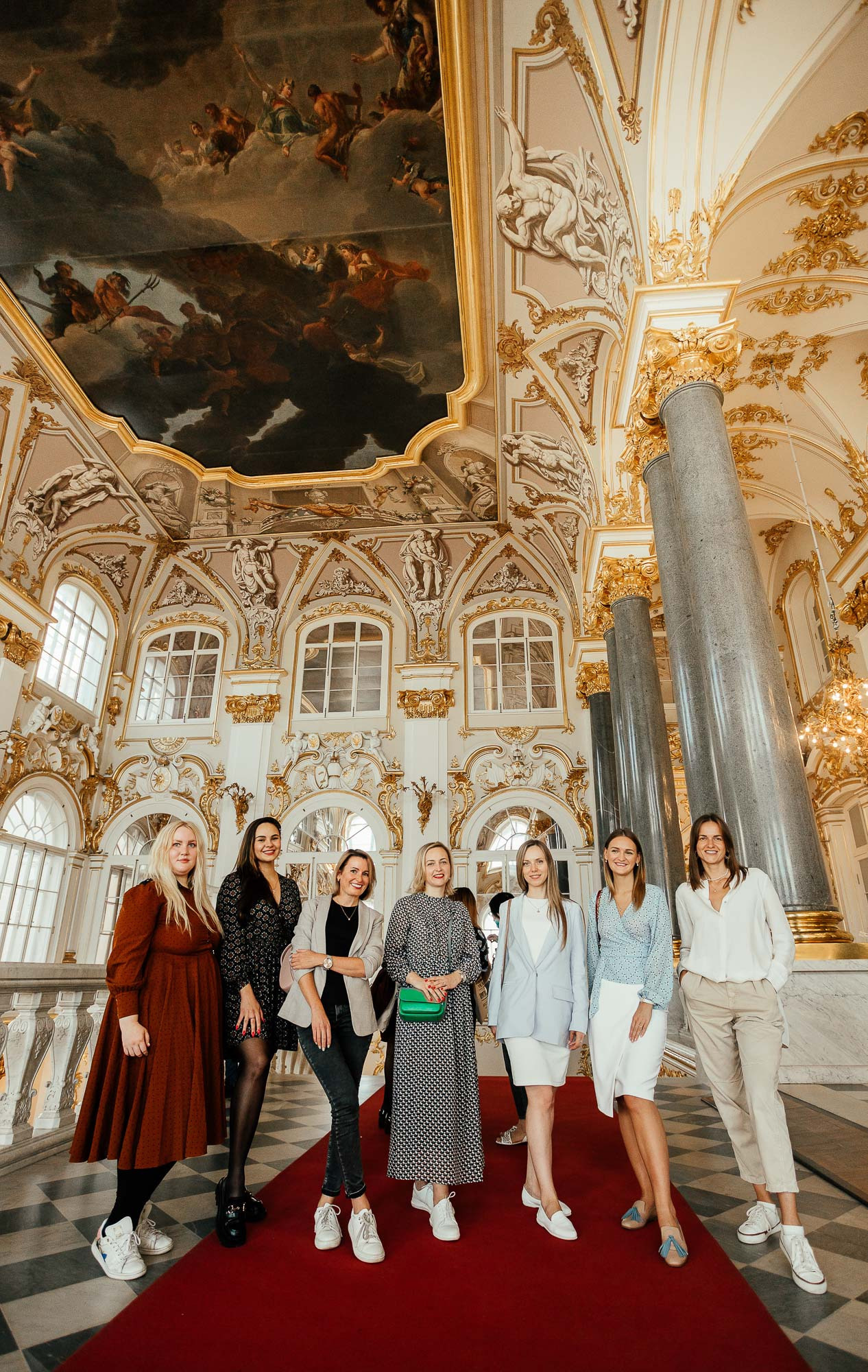 Знакомство с Эрмитажем и его шедеврами. Портретный и свадебный фотограф в Санкт-Петербурге Ольга Филиппова