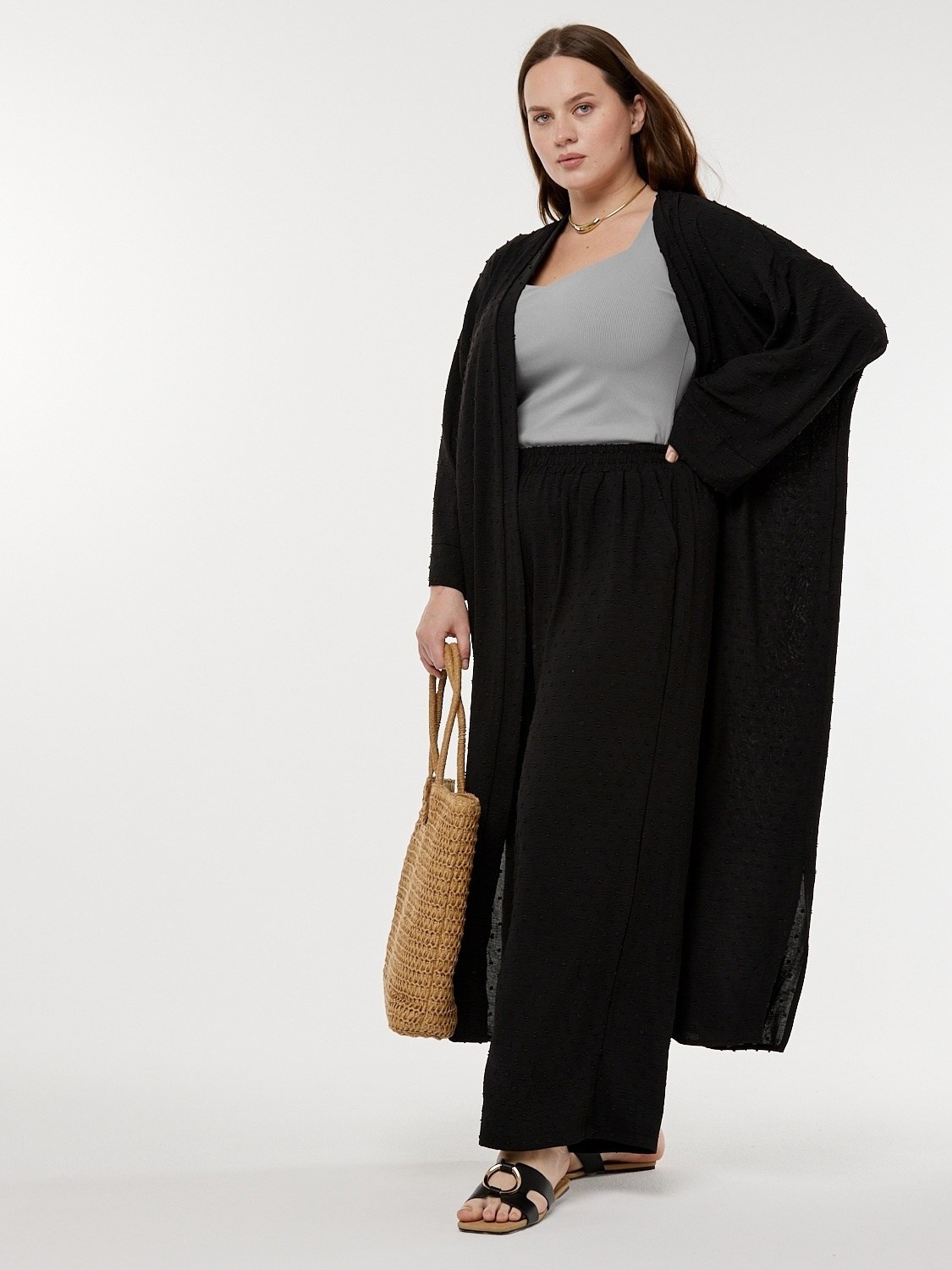 Людмила, 52-54 р-р, 177 рост. KED Production — продакшн из СПб. Создаём фото, видео и контент, который помогает брендам и селлерам продавать больше