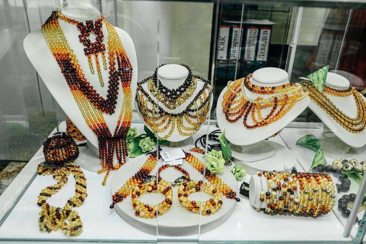 Янтарная галерея. Alena Nezalenova