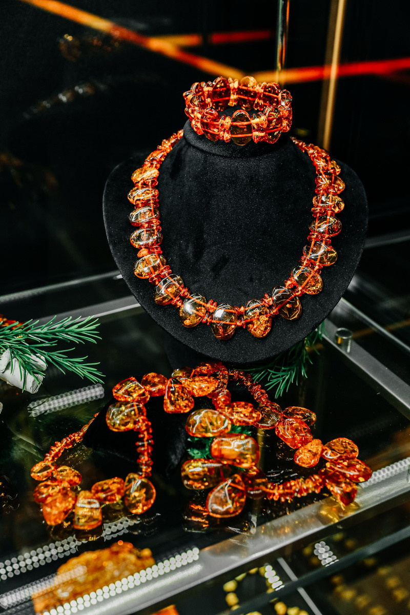 Янтарная галерея. Alena Nezalenova