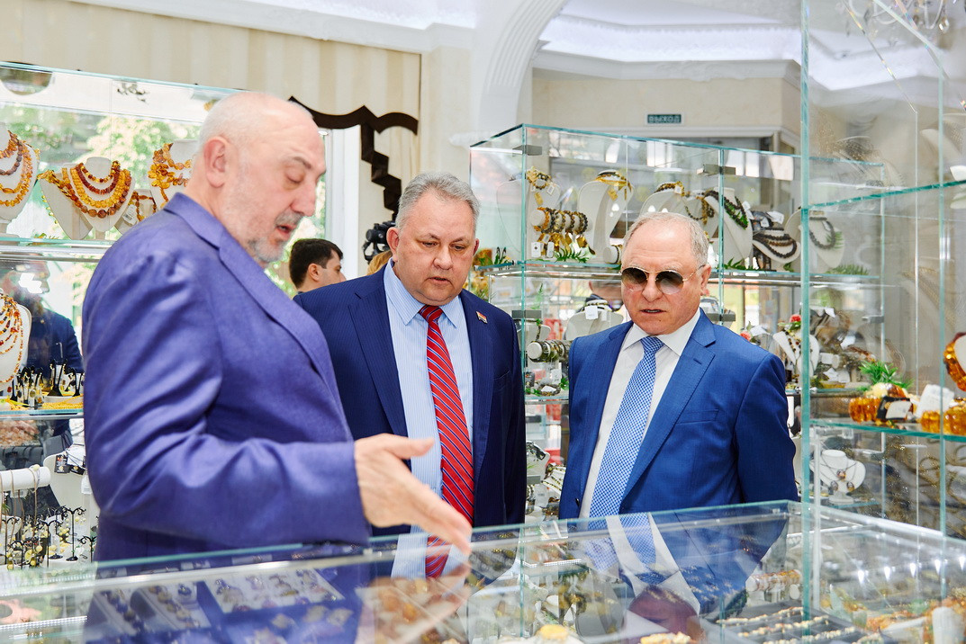 Янтарная галерея. Alena Nezalenova