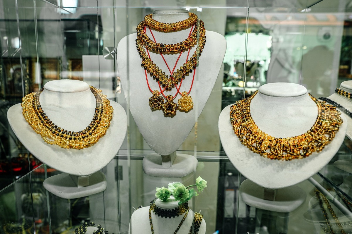 Янтарная галерея. Alena Nezalenova