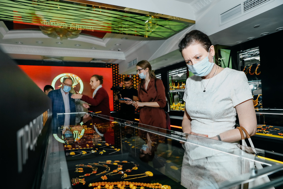 Янтарная галерея. Alena Nezalenova