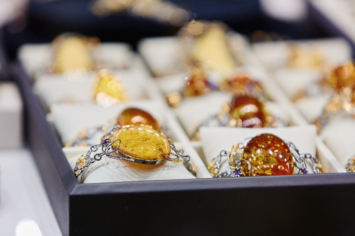 Янтарная галерея. Alena Nezalenova