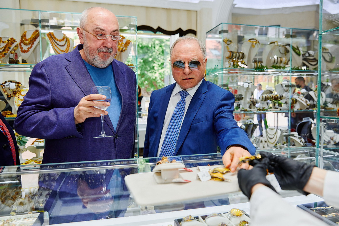 Янтарная галерея. Alena Nezalenova