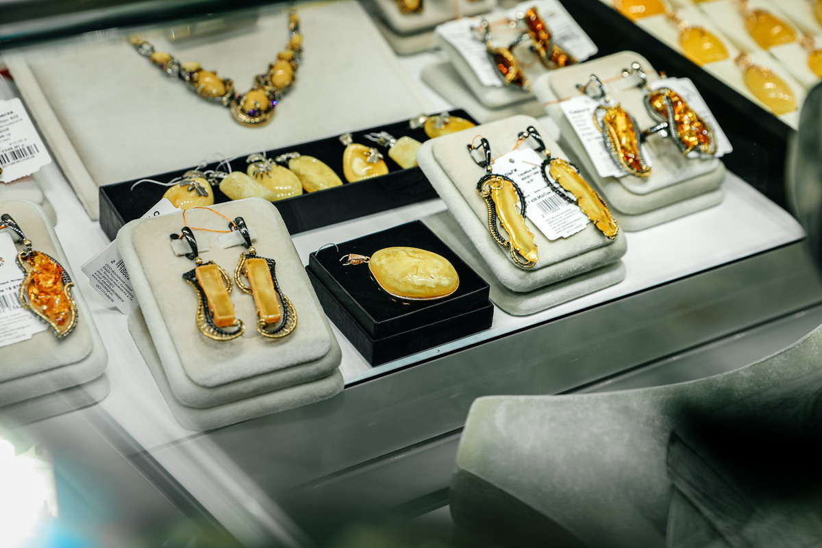 Янтарная галерея. Alena Nezalenova