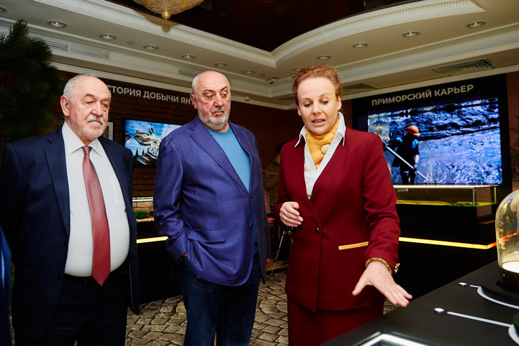 Янтарная галерея. Alena Nezalenova