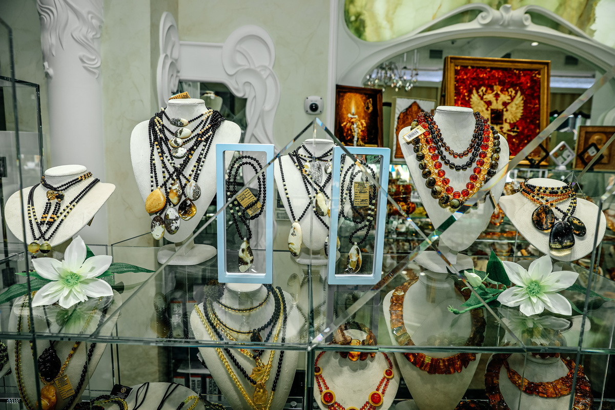 Янтарная галерея. Alena Nezalenova