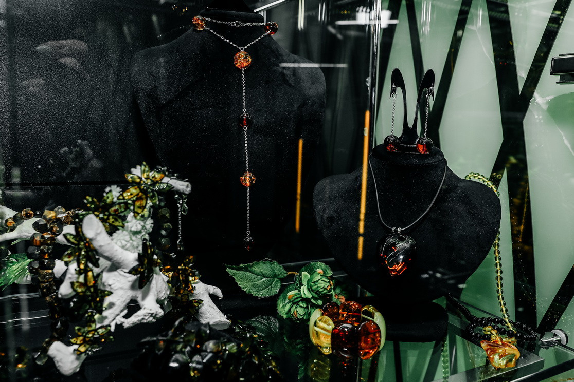 Янтарная галерея. Alena Nezalenova