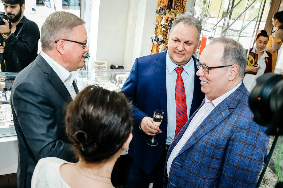 Янтарная галерея. Alena Nezalenova