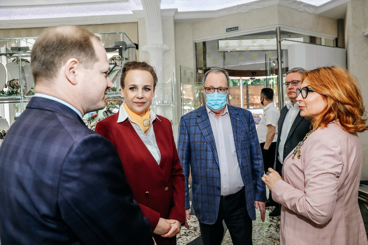 Янтарная галерея. Alena Nezalenova