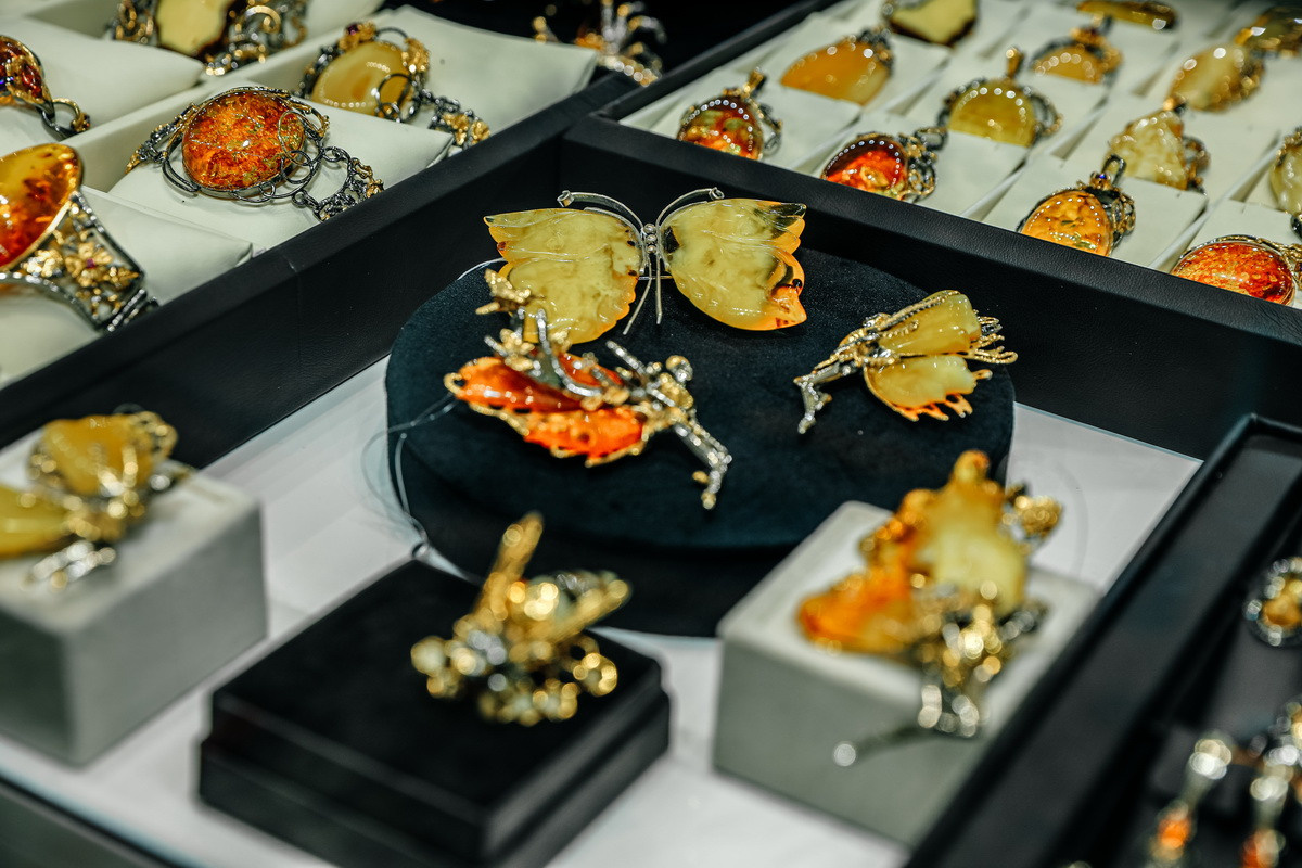 Янтарная галерея. Alena Nezalenova