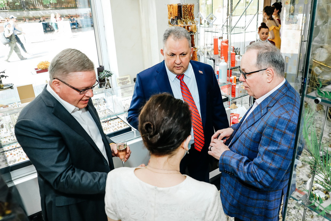 Янтарная галерея. Alena Nezalenova