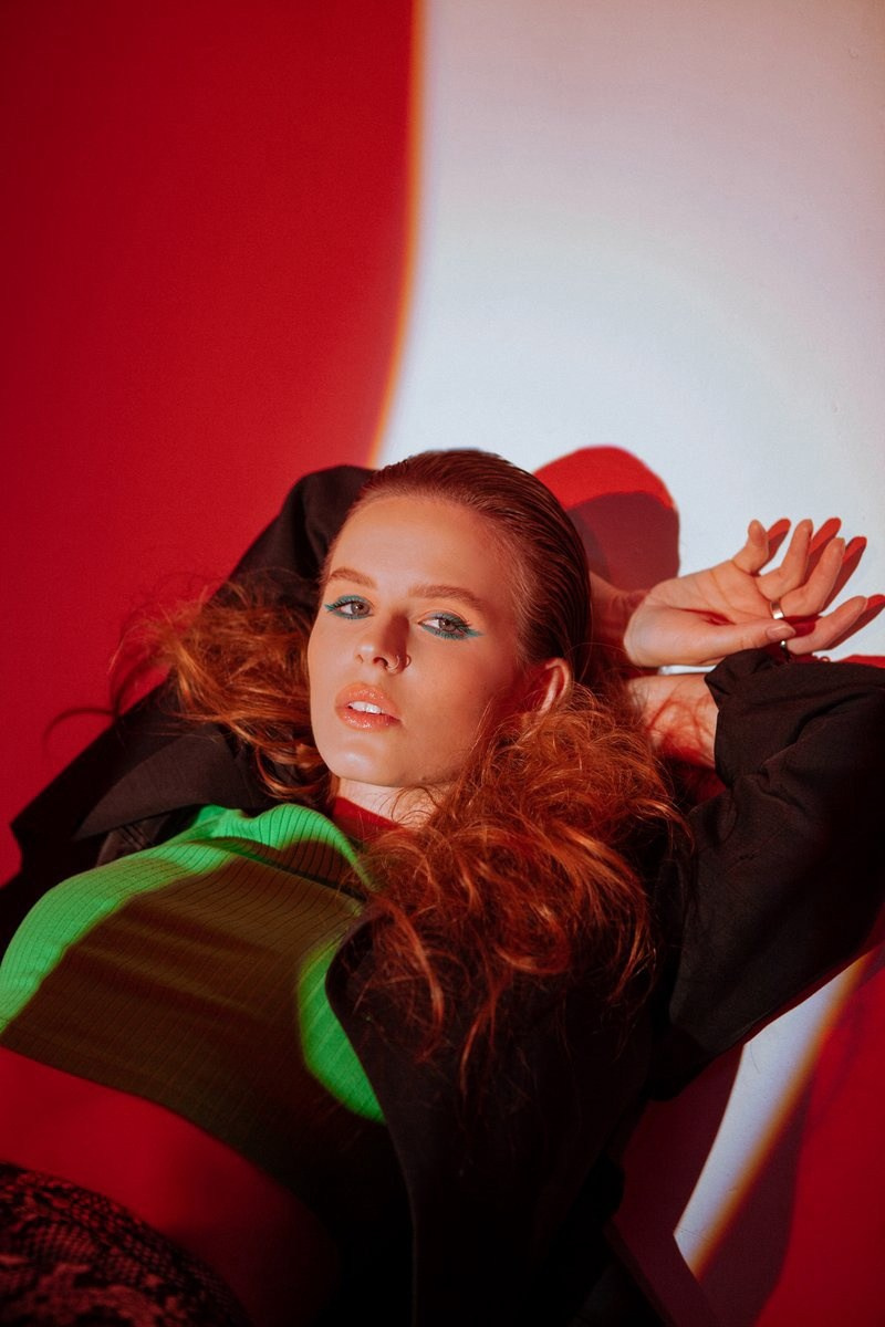 Студия. Кинокадры для тебя. фотограф и стилист по прическам Анастасия Помелова