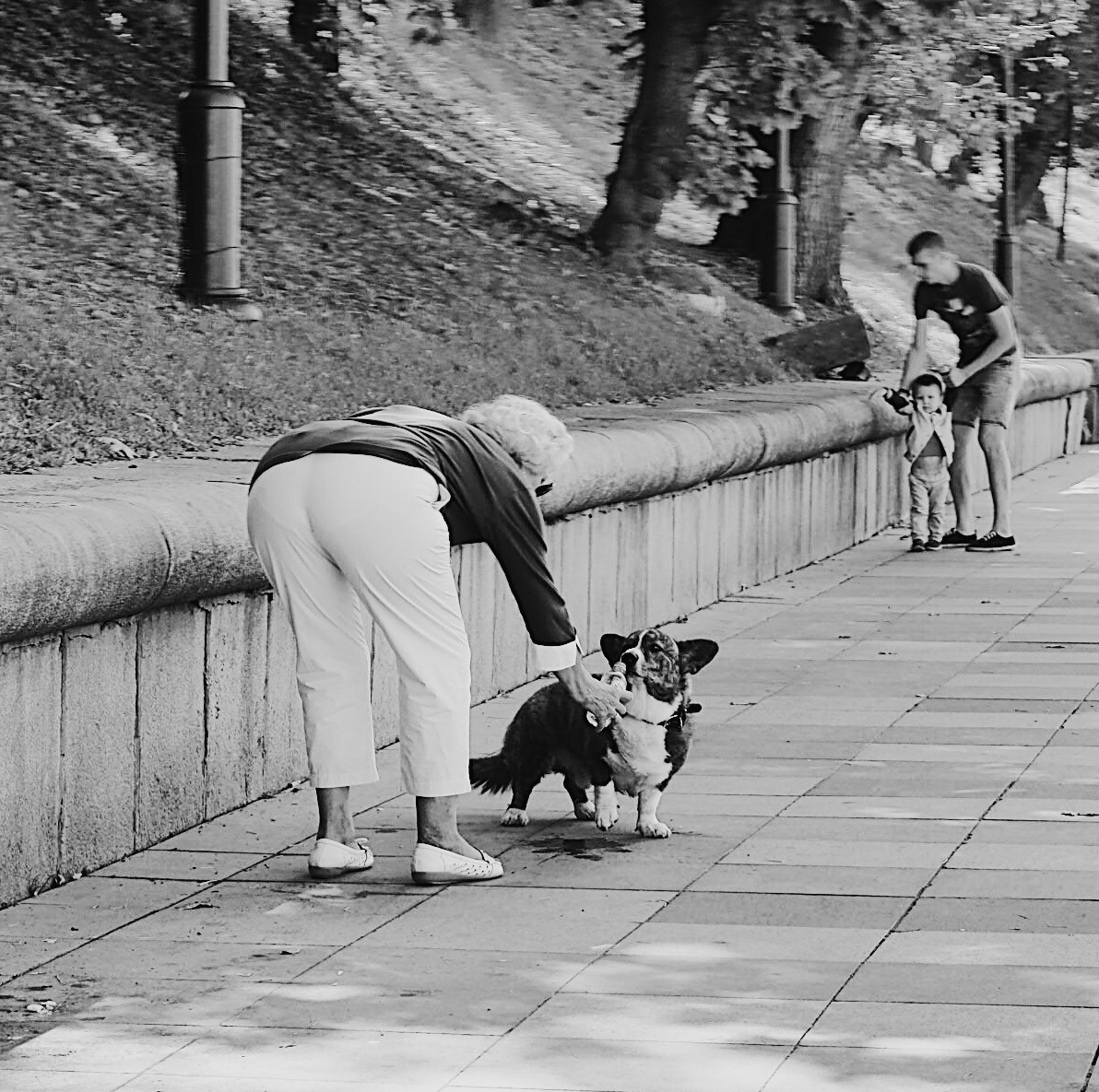 Черно-белые стрит фотографии. VKHRV