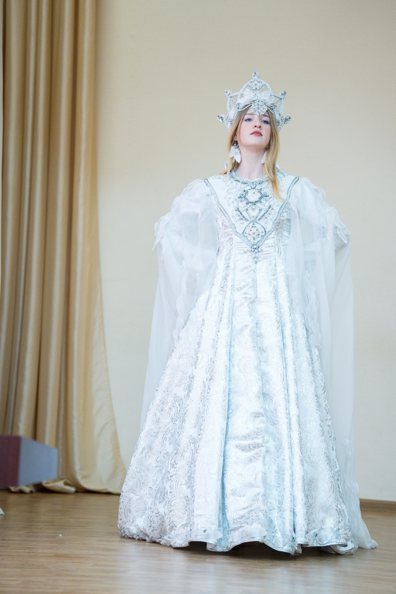 Царскосельский кутюрье. Репортажная съёмка в Санкт-Петербурге, Константин Петров