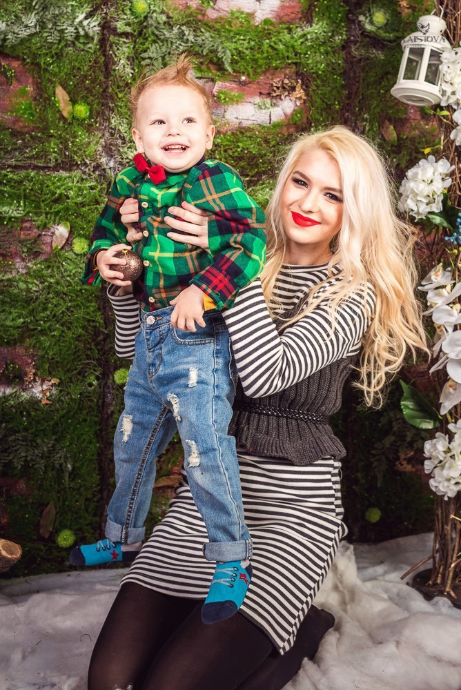 Новогодние фотосессии в Туле. Портретный, семейный, свадебный фотограф. Бизнес, контент съёмка. Тула