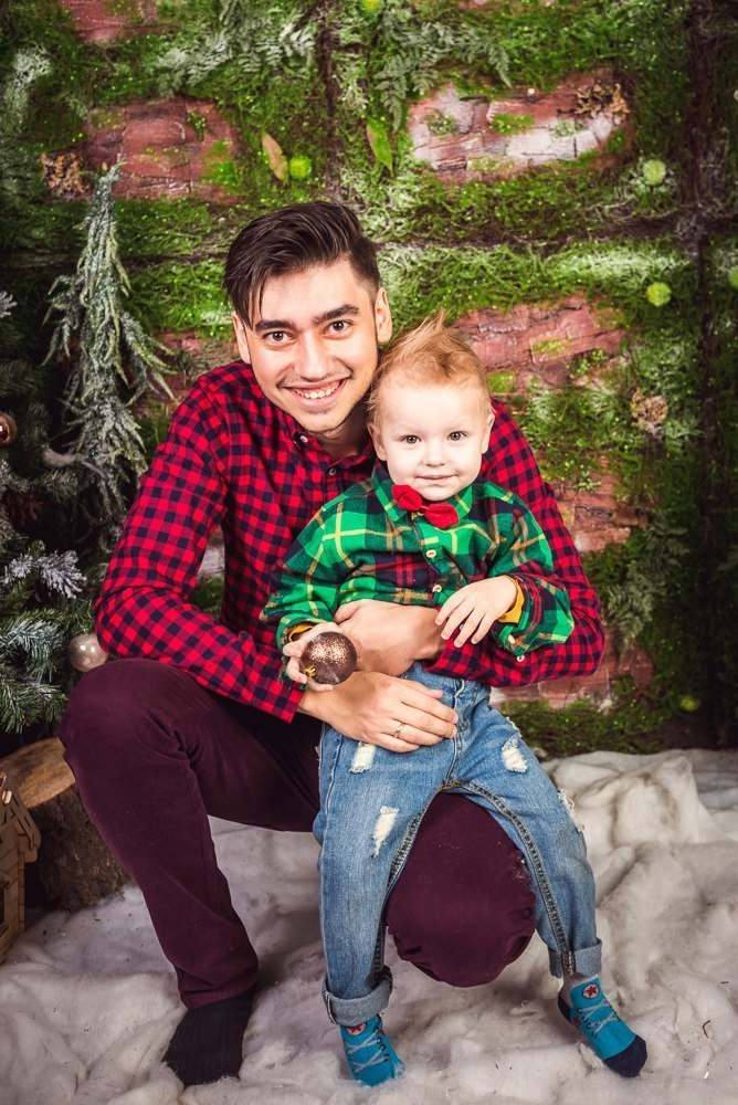 Новогодние фотосессии в Туле. Портретный, семейный, свадебный фотограф. Бизнес, контент съёмка. Тула