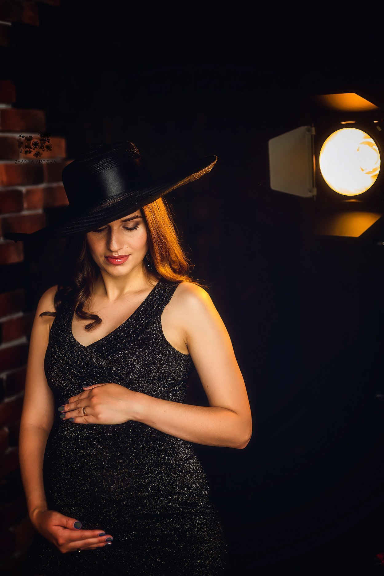 В ожидании малыша в Туле. Портретный, семейный, свадебный фотограф. Бизнес, контент съёмка. Тула