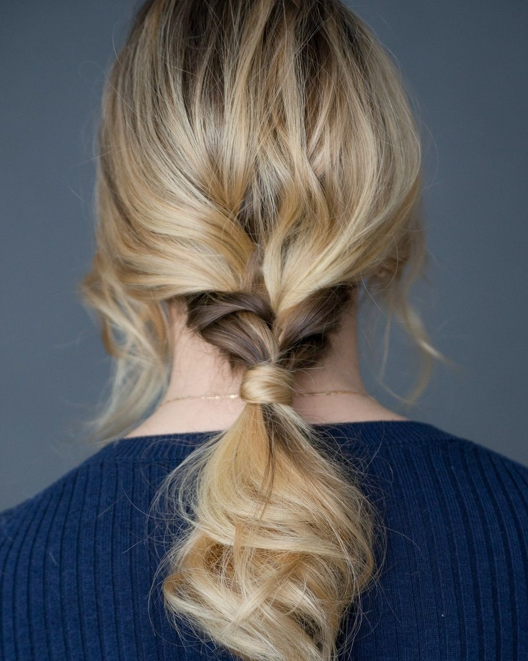 низкий хвост для подиума и вечернего образа московский район 