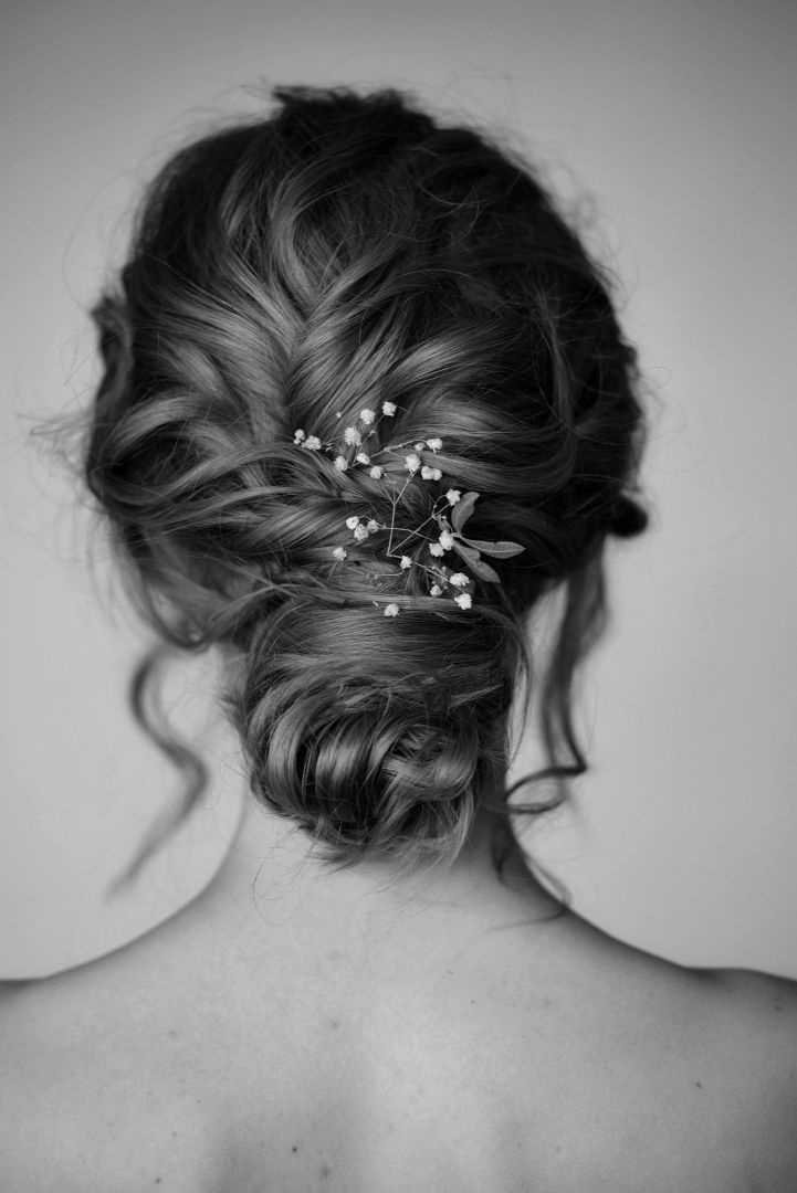 Лучший мастер свадебных причесок СПБ  и Выборга