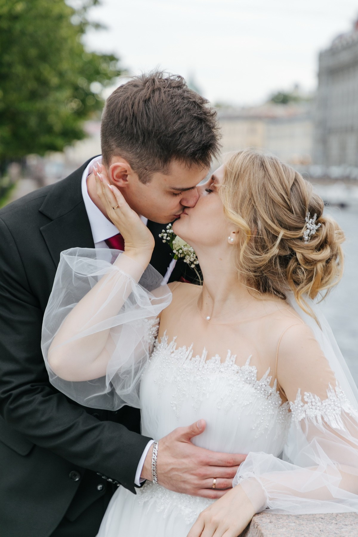 Свадьба Иры и Максима, фотограф Денис Дорфф СПб. Фотограф крещение венчание в Петербурге! Помогает подобрать храм и посоветовал душевного батюшку в СПб