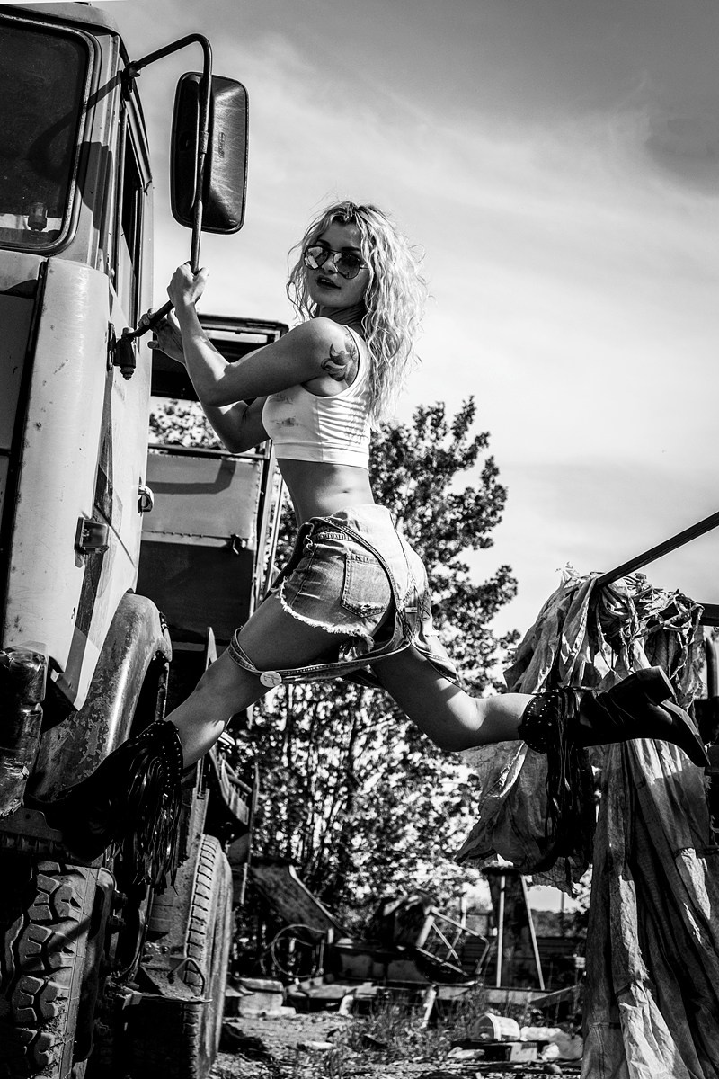 Вера. Эротико-драматический фотограф Маруся Скоробогатова