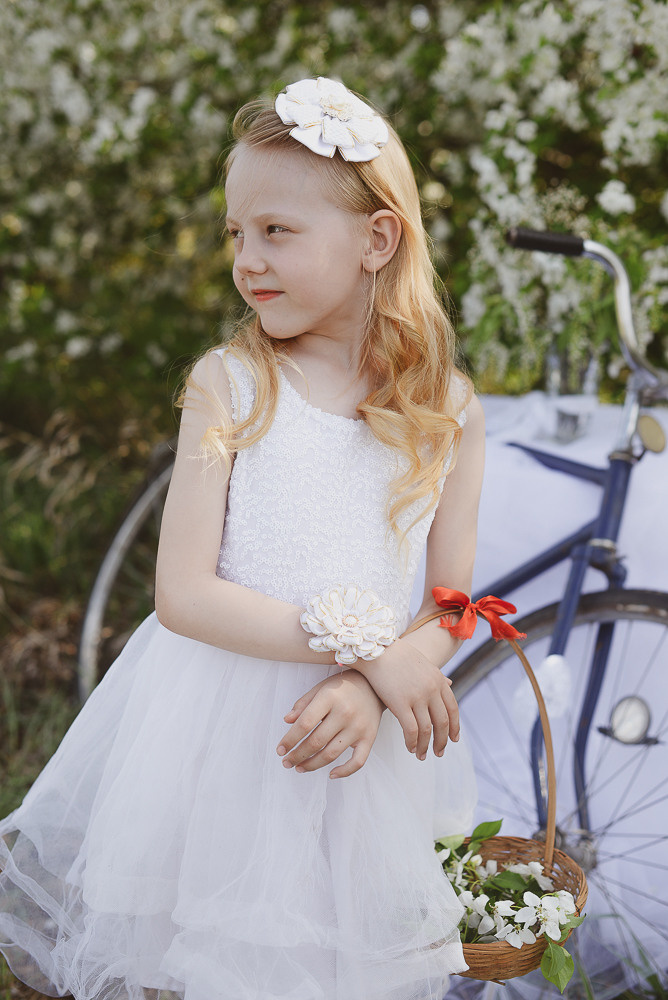 Фотосессия в Цветущих Яблонях. Свадебный и семейный фотограф Барнаул Новоалтайск