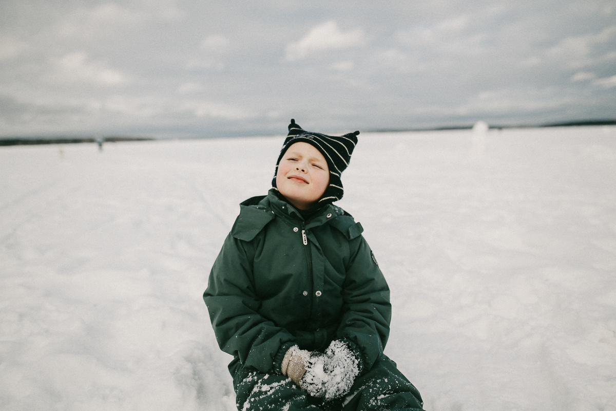 Да будет снег. Соня Черных (sophieblack)