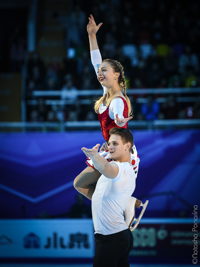 Alexandra Boikova - Dmitri Kozlovskii. Gala.  Rostelecom cup 2019. Russian figure skating photographer from Saint-Petersburg