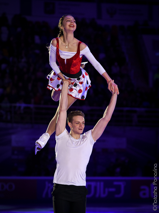 Alexandra Boikova - Dmitri Kozlovskii. Gala.  Rostelecom cup 2019. Russian figure skating photographer from Saint-Petersburg