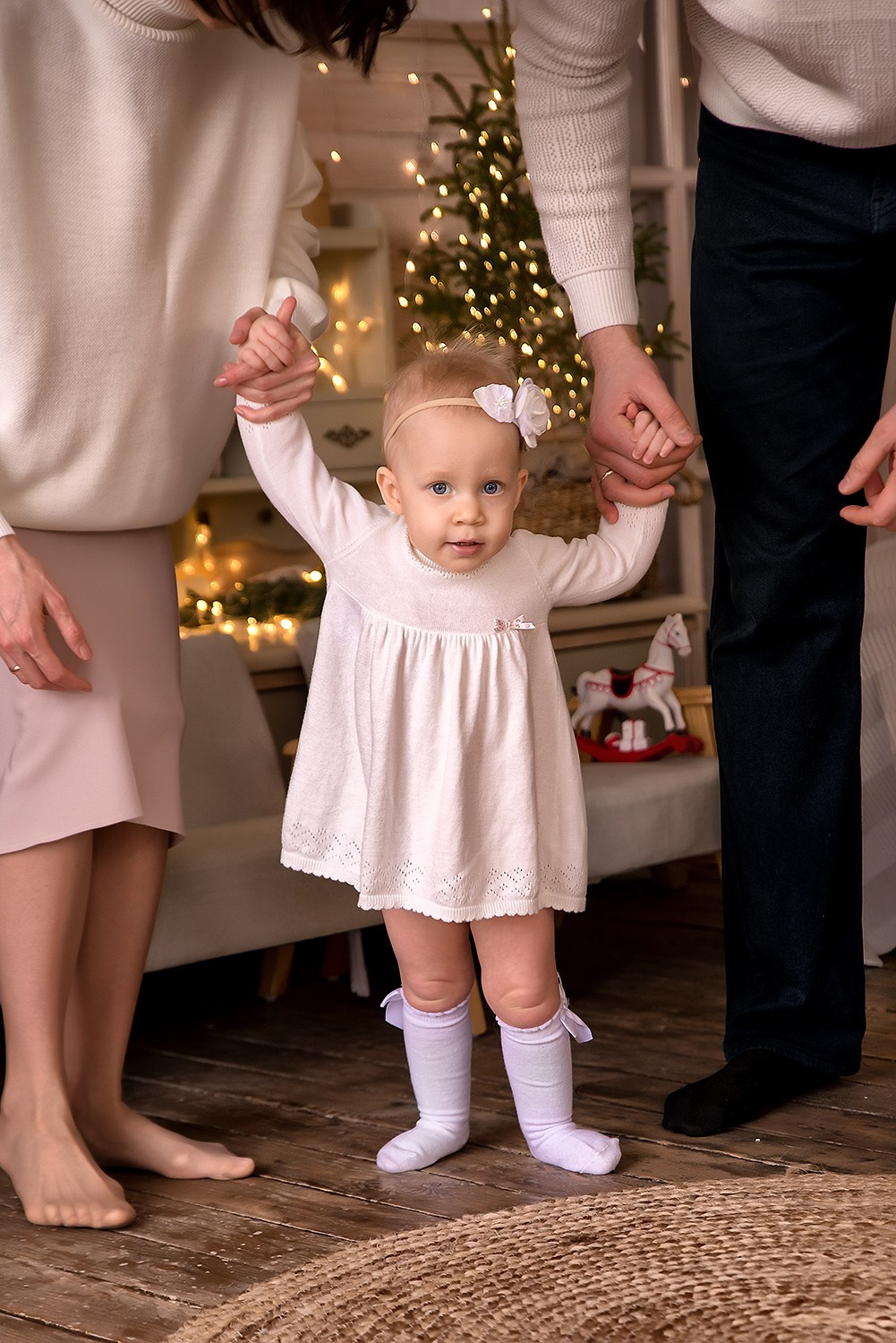 Новый год. Контакты