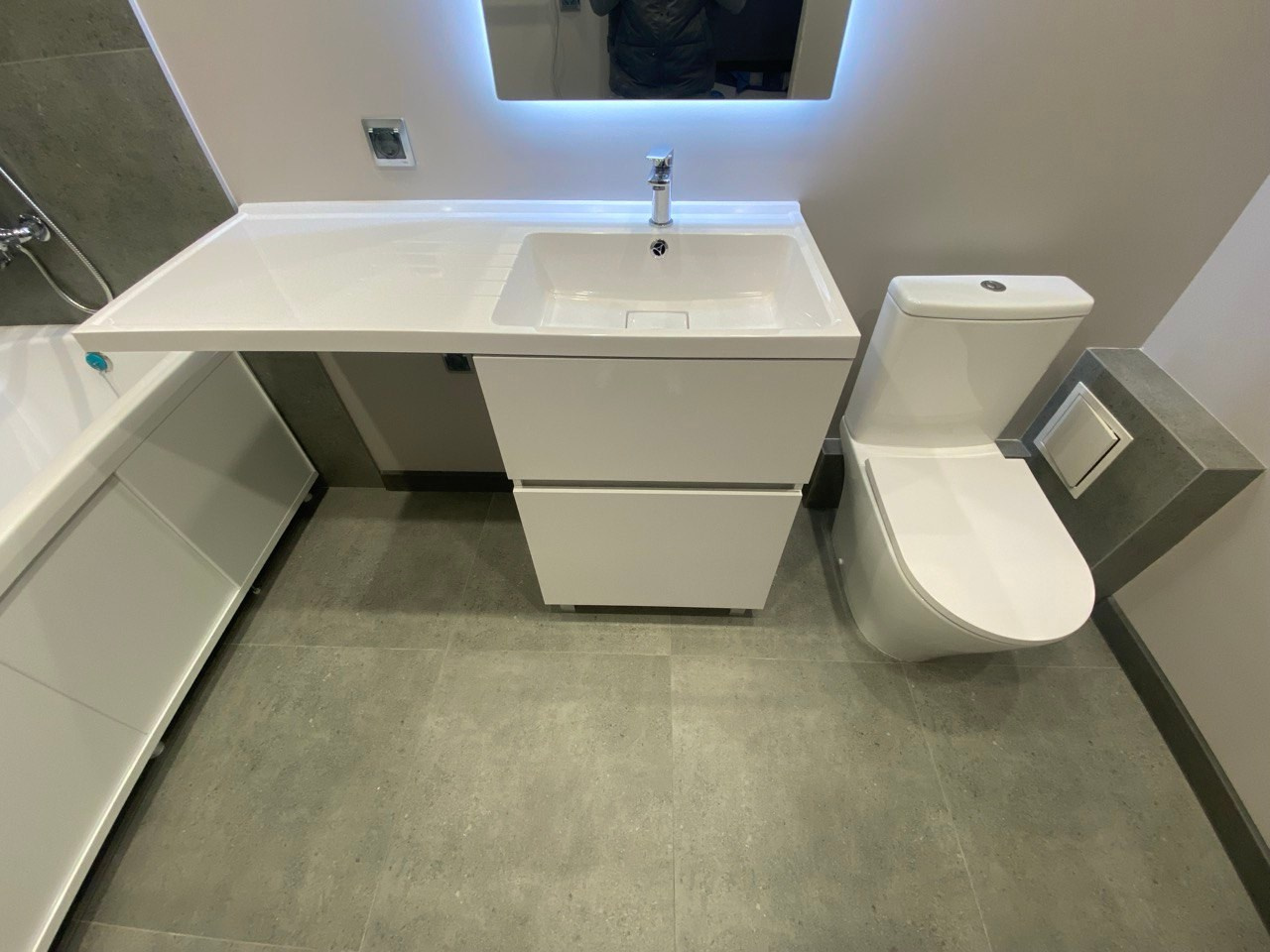 Ванная комната (ул. Сибгата Хакима д. 46). Ремонт санузла, туалета, ванной под ключ в Казани. Укладка плитки