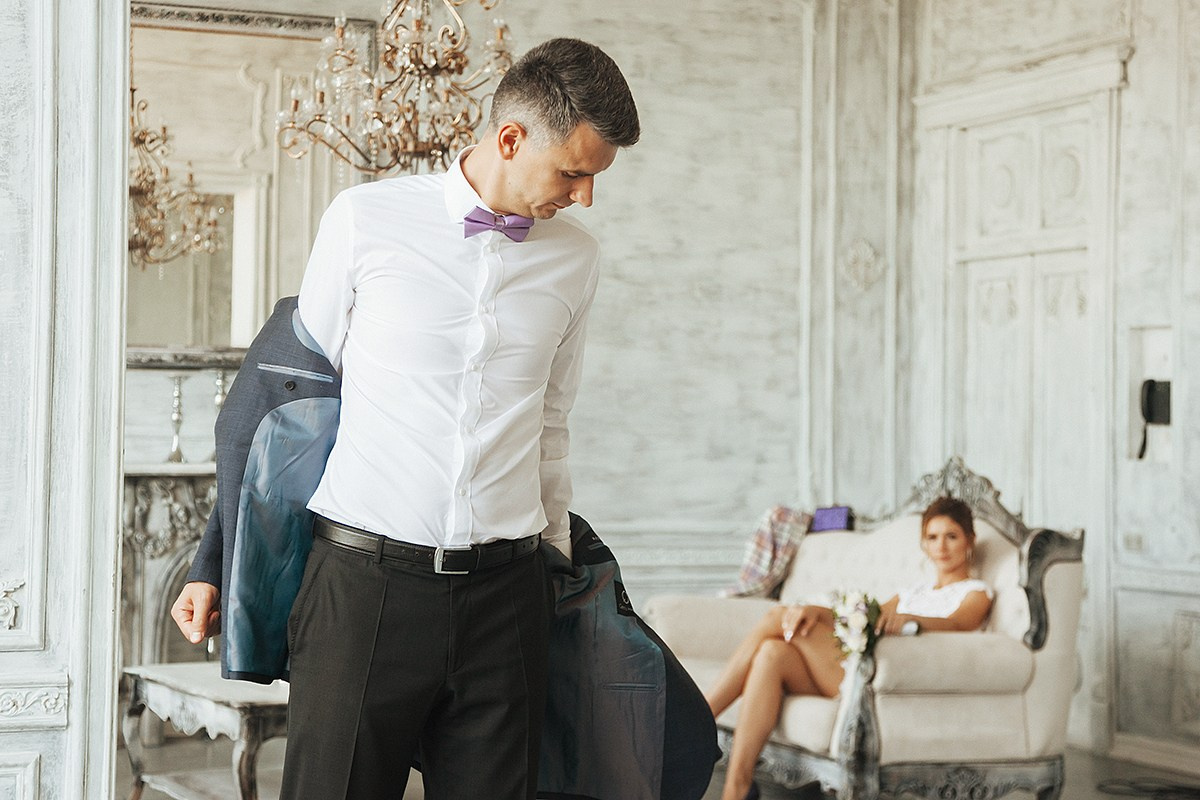 свадебный торт заказать, свадебный букет купить, костюм для жениха на свадьбу, свадебный салон спб, бутоньерка на свадьбу, где провести свадьбу в спб