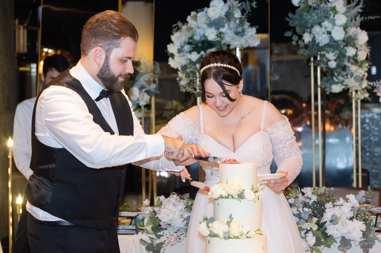 Торты и десерты. Выездной кейтеринг, съедобные букеты, торты и сладости на заказ