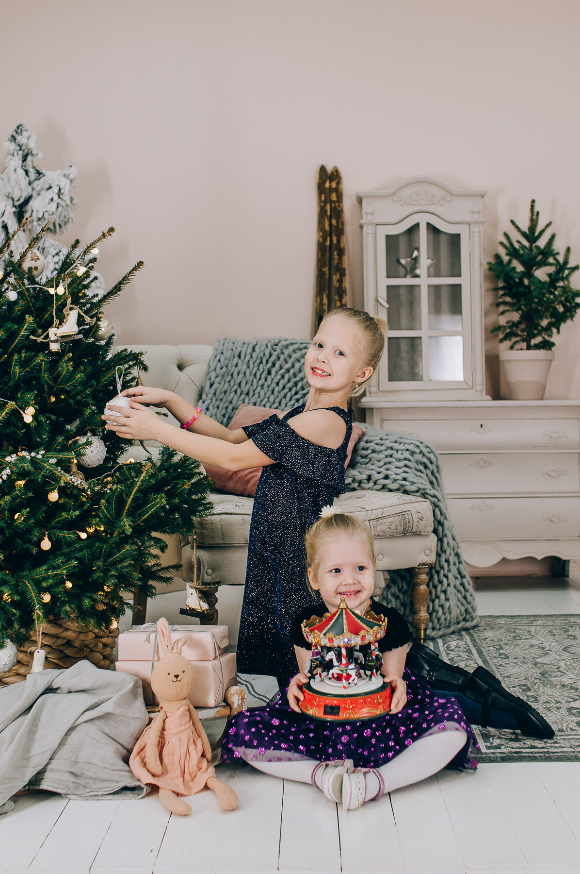 New Year_Саша, Аня и дети. Свадебный и семейный фотограф в Минске Яна Новак