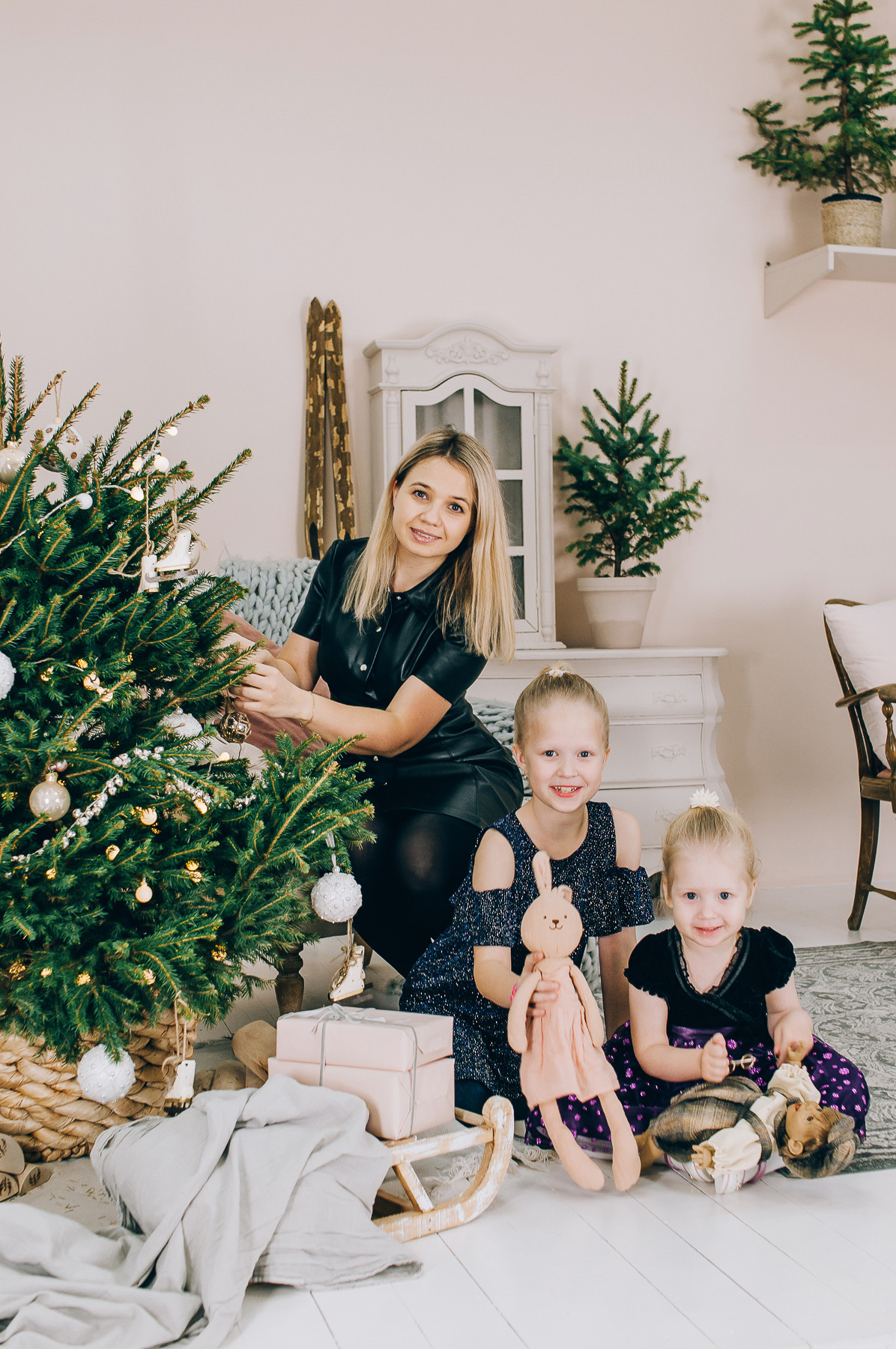 New Year_Саша, Аня и дети. Свадебный и семейный фотограф в Минске Яна Новак