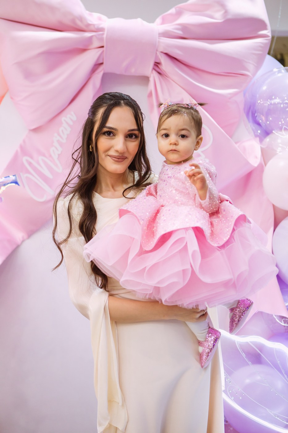 Годовасие Мариам. Кафе Юность, г. Волжский. Фотографы в городе Волгограде — Людмила Агеева и Алексей Околелов