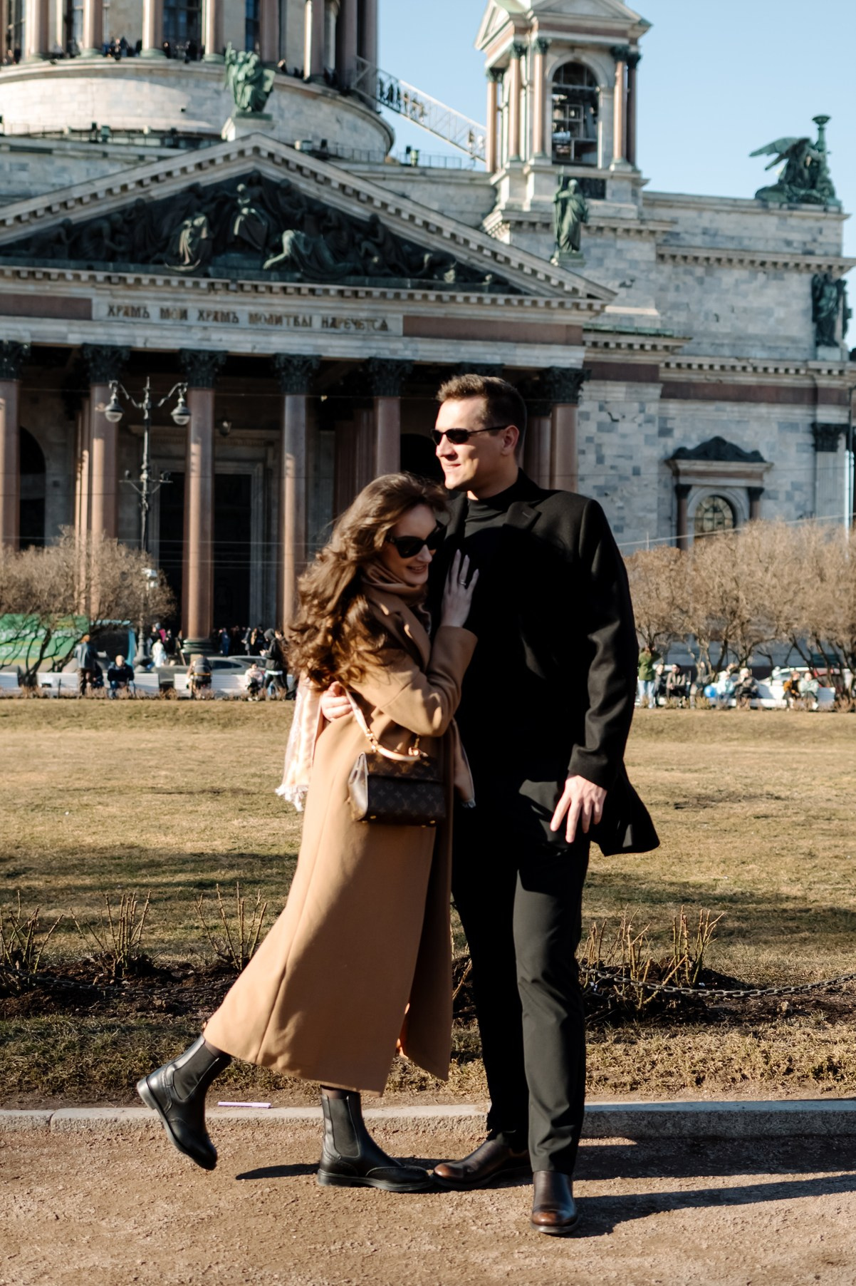 Лавстори. Исаакиевский собор. Свадебный и сеейный фотограф в Санкт-Петербурге Елена Худякова