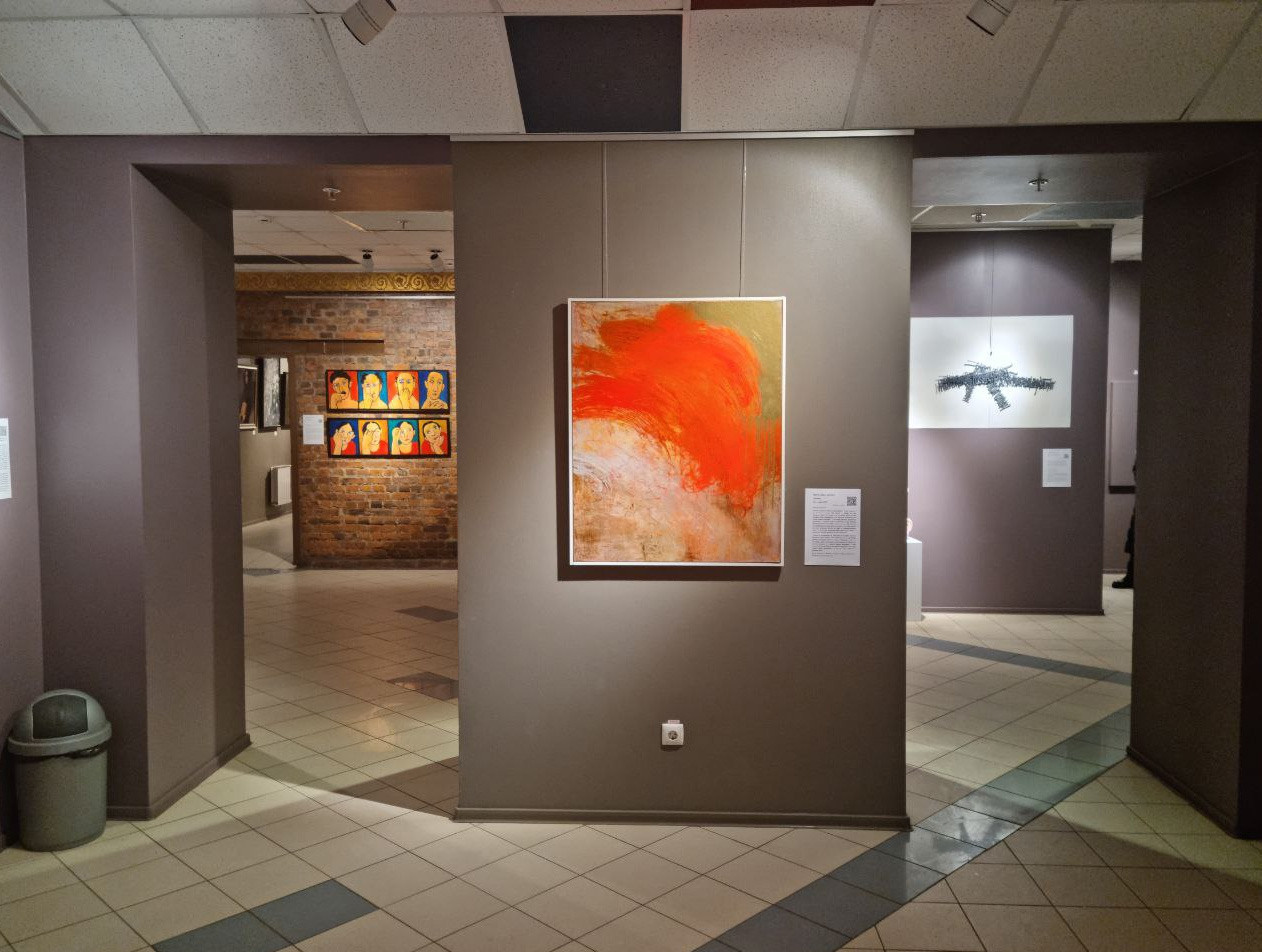 Фото. Художник-абстракционист Ольга Рикун. Москва