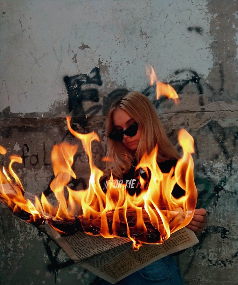 Между пеплом и волей