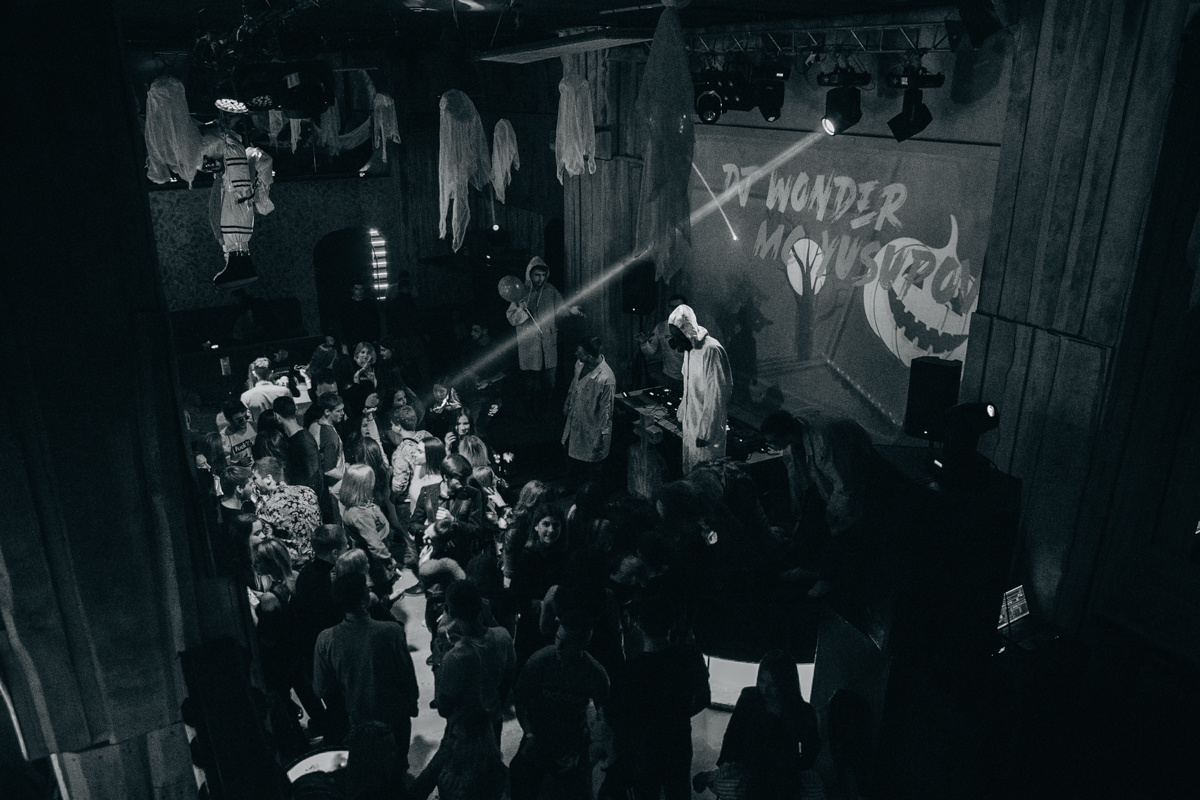 Клубная съемка. Фотограф Максим Маркелов