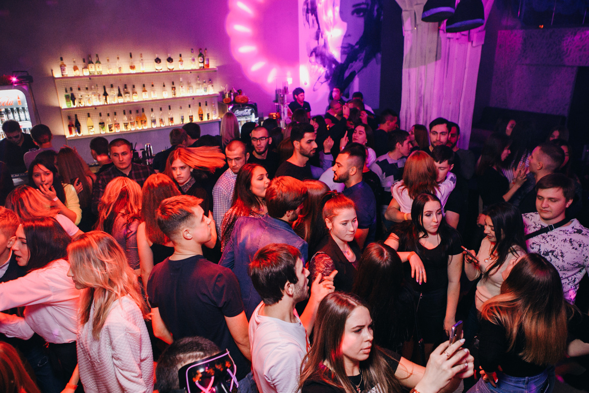 Клубная съемка. Фотограф Максим Маркелов